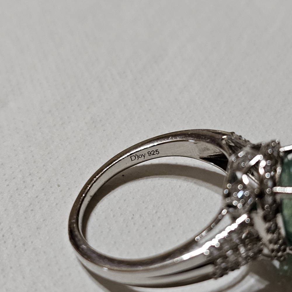 Exquisite Emeraldine Quartz & Moissanite Ring Platinum over Sterling Silver Sz 8 - Picture 10 of 12